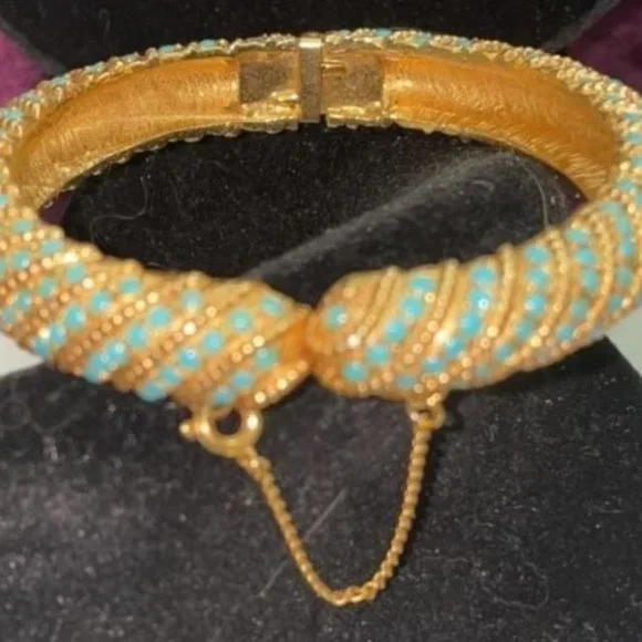 Lily Pulitzer Bracelet - Picture 3 of 5